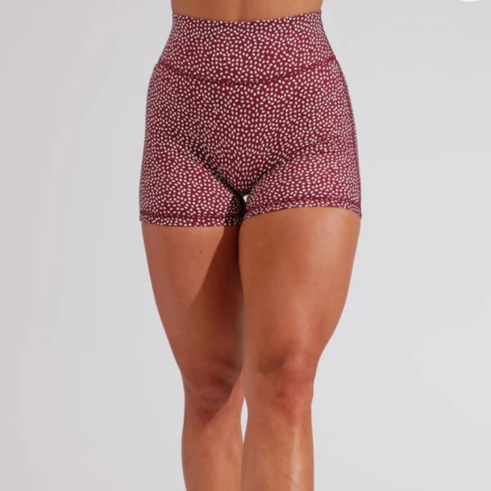 NWOT Buff Bunny Collection Workout Gym Legacy Shorts Vineyard Dark Red